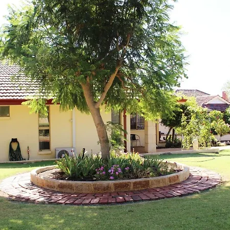 Armadale Cottage Bed & Breakfast-2